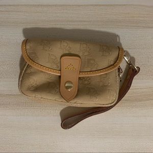 Dooney & Burke wristlet